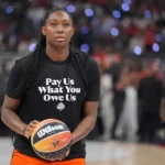 ออลสตาร์ WNBA สร้างความโดดเด่นด้วยเสื้อวอร์มอัพเหนือ CBA